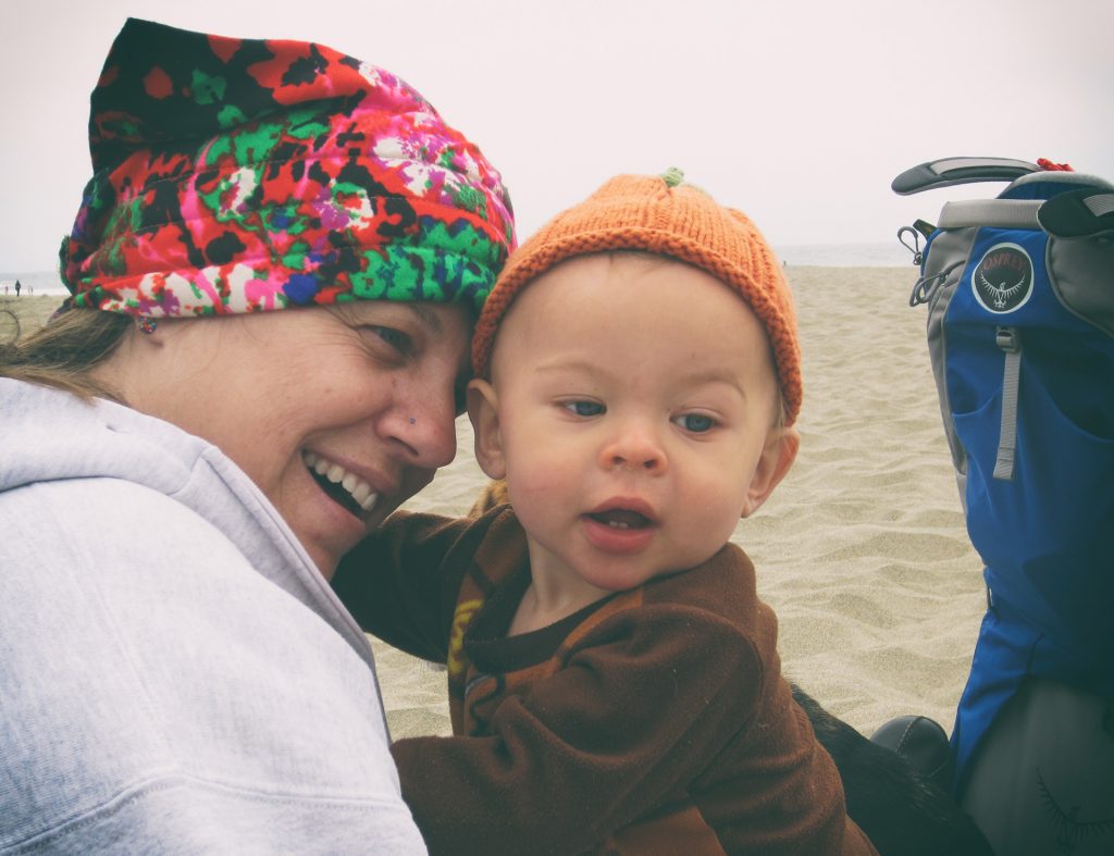 Image of Los Angeles birth doula, Keona Darnell with her son Luca